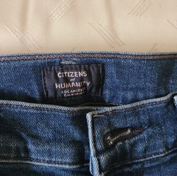 Unworn Ladies Citizens of Humanity Jeans - Picture 3 of 5